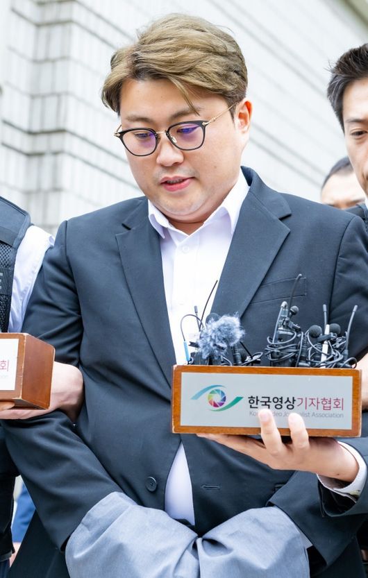 김호중, 음주 뺑소니 징역 2년 6개월 확정…상고 취하로 형 그대로 집행