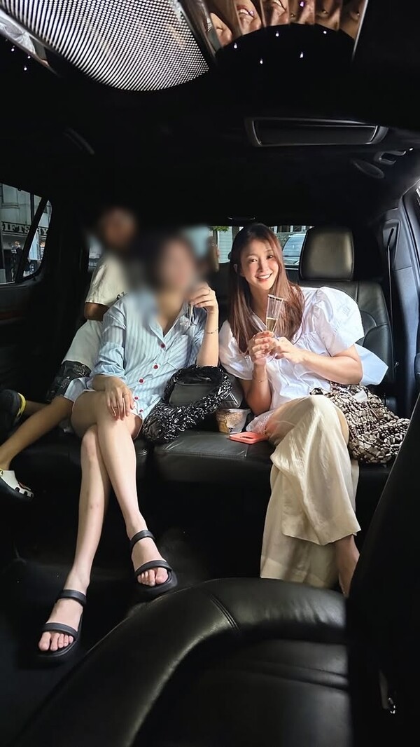 이시영, 둘째 임신 중 뉴욕 '리무진 투어' 근황 공개…논알코올 샴페인 즐겨
