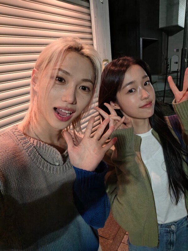 스트레이 키즈 필릭스·노윤서 다정한 촬영 현장 공개 "너무 재미있었던 뮤비 촬영"